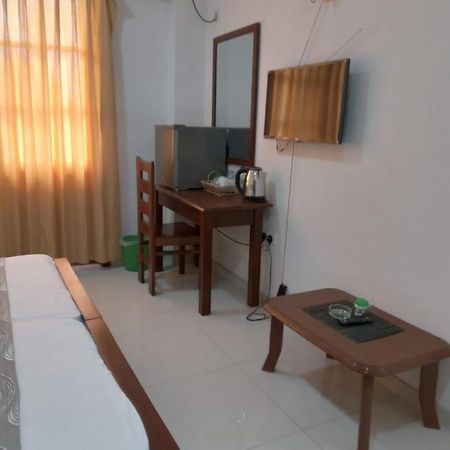 Heritage Eco Resort Kelaniya Buitenkant foto
