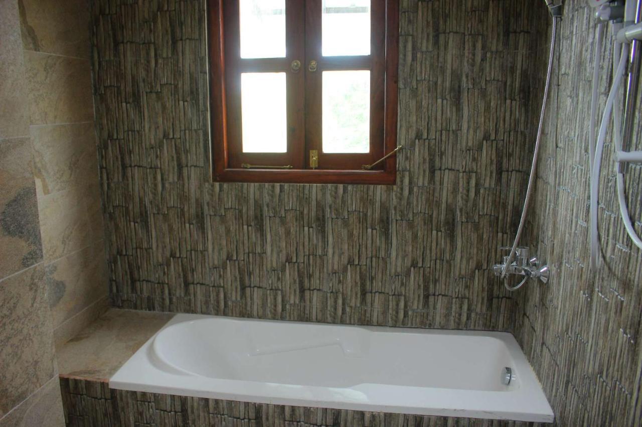 Heritage Eco Resort Kelaniya Buitenkant foto