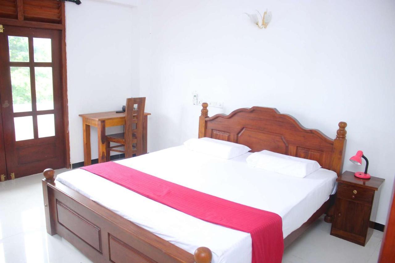 Heritage Eco Resort Kelaniya Buitenkant foto